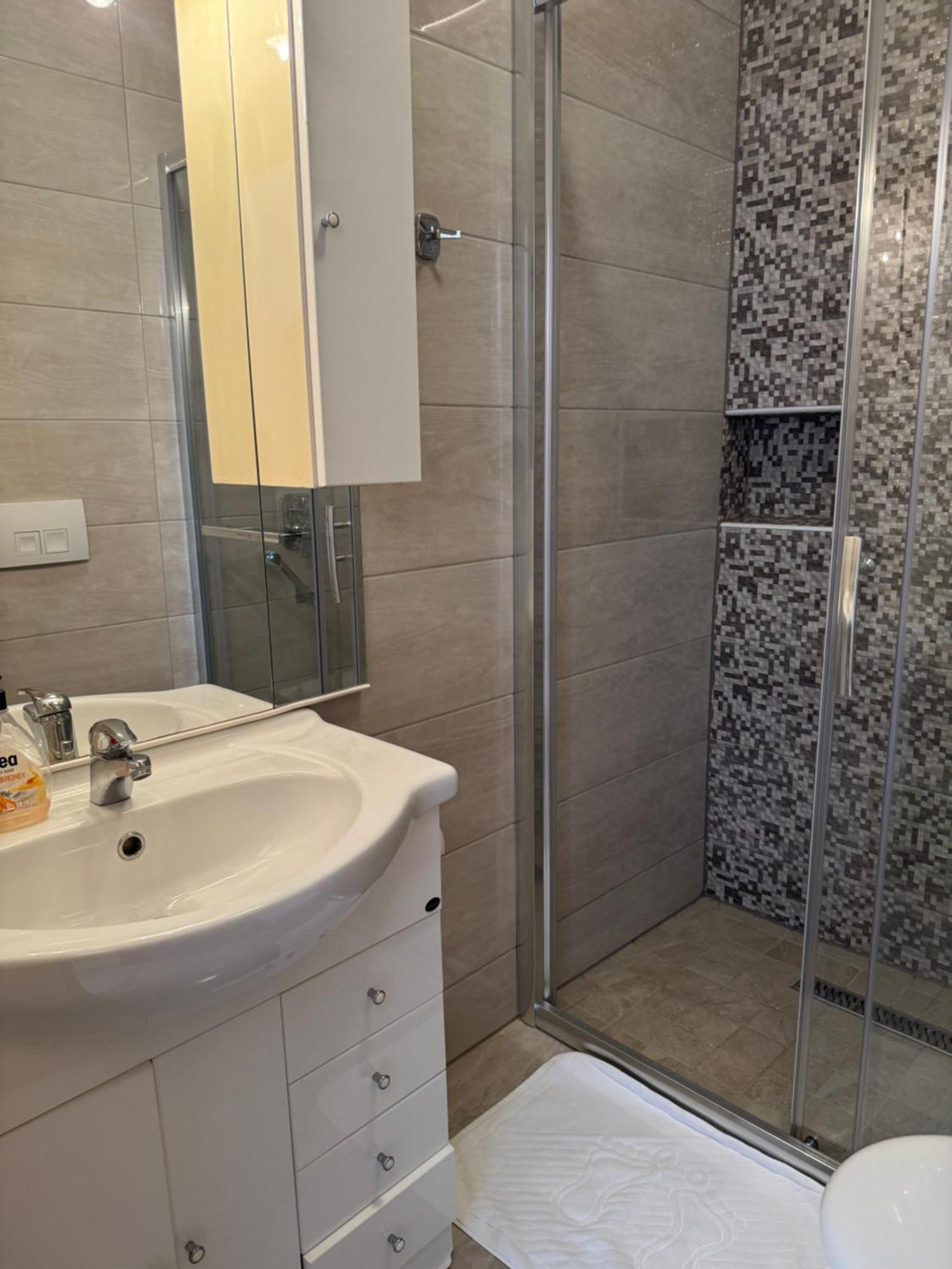 House 100M From The Beach With Free Parking And Breakfast Baška Voda エクステリア 写真