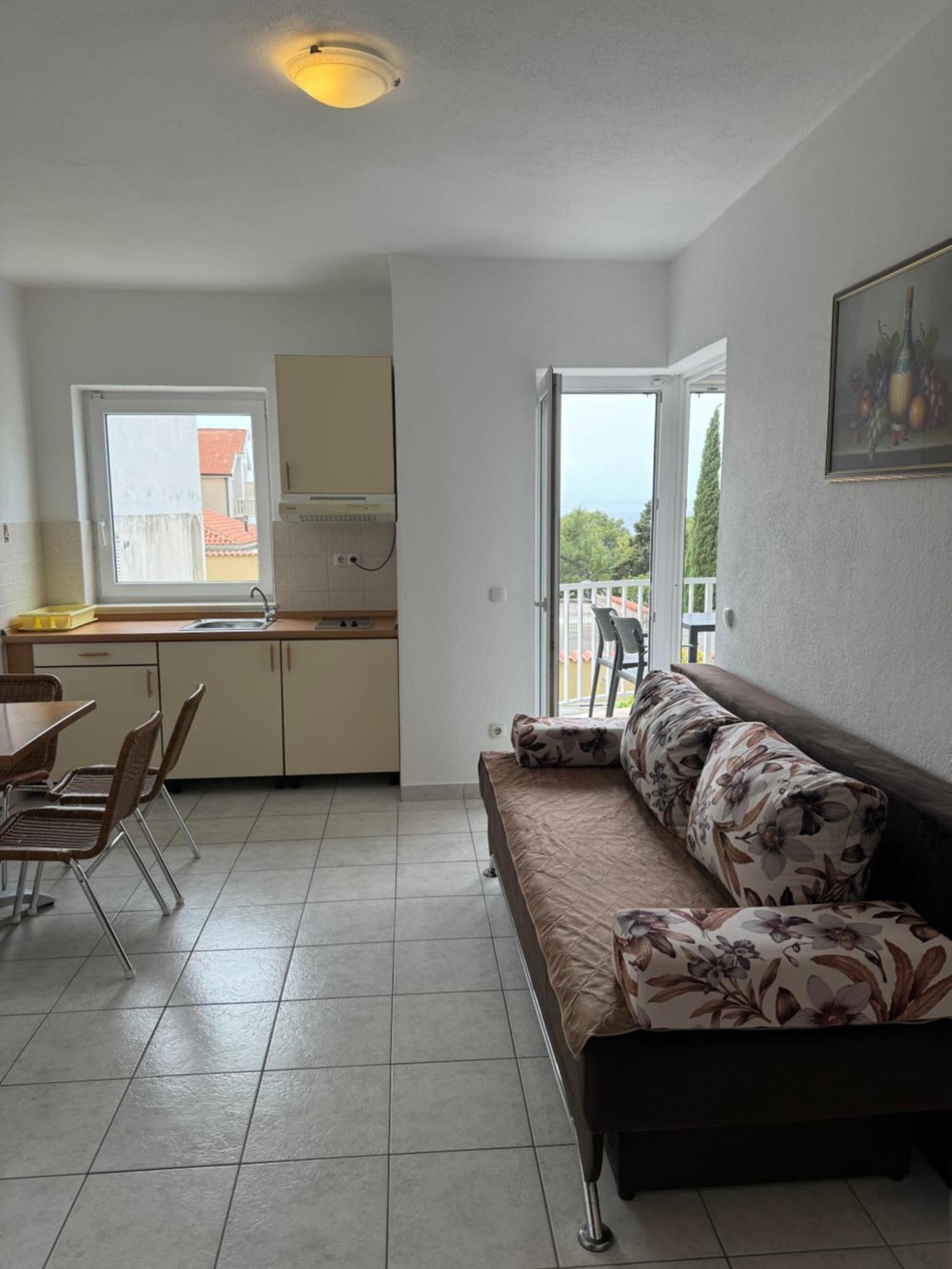 House 100M From The Beach With Free Parking And Breakfast Baška Voda エクステリア 写真
