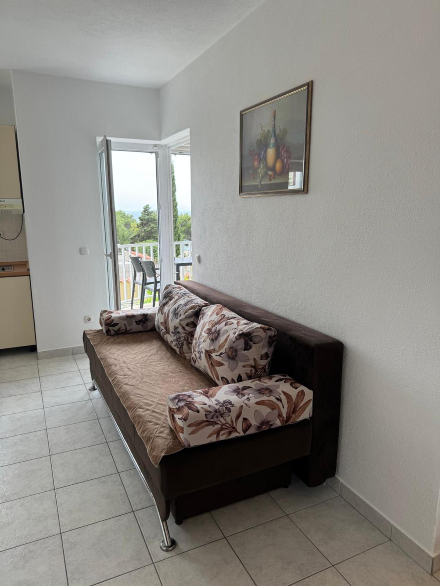 House 100M From The Beach With Free Parking And Breakfast Baška Voda エクステリア 写真